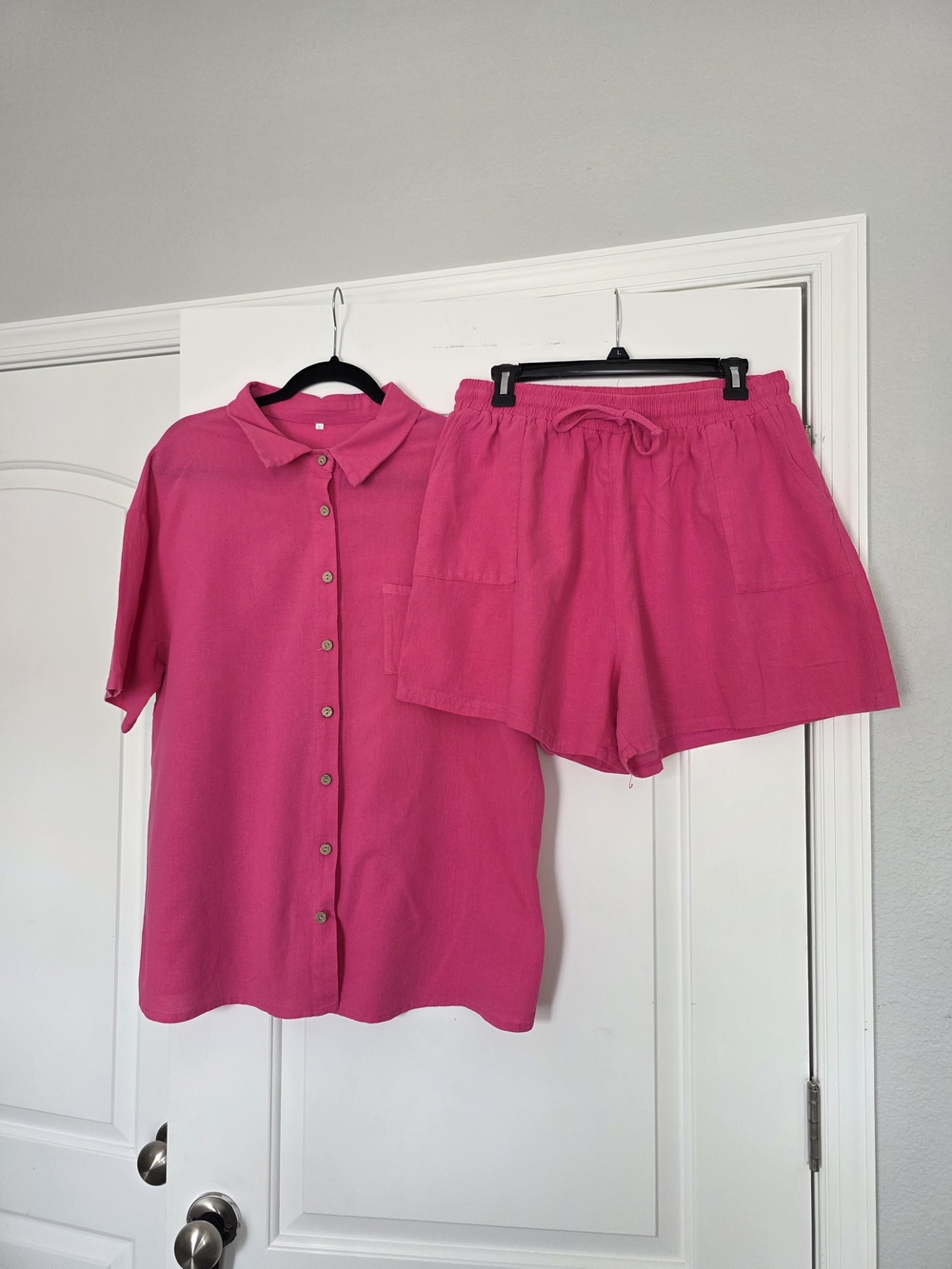 Women's Hot Pink Linen-Blend Drawstring Shorts